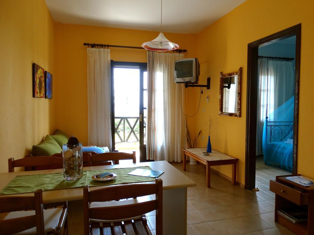 Apartament Karpetis A Paradise *