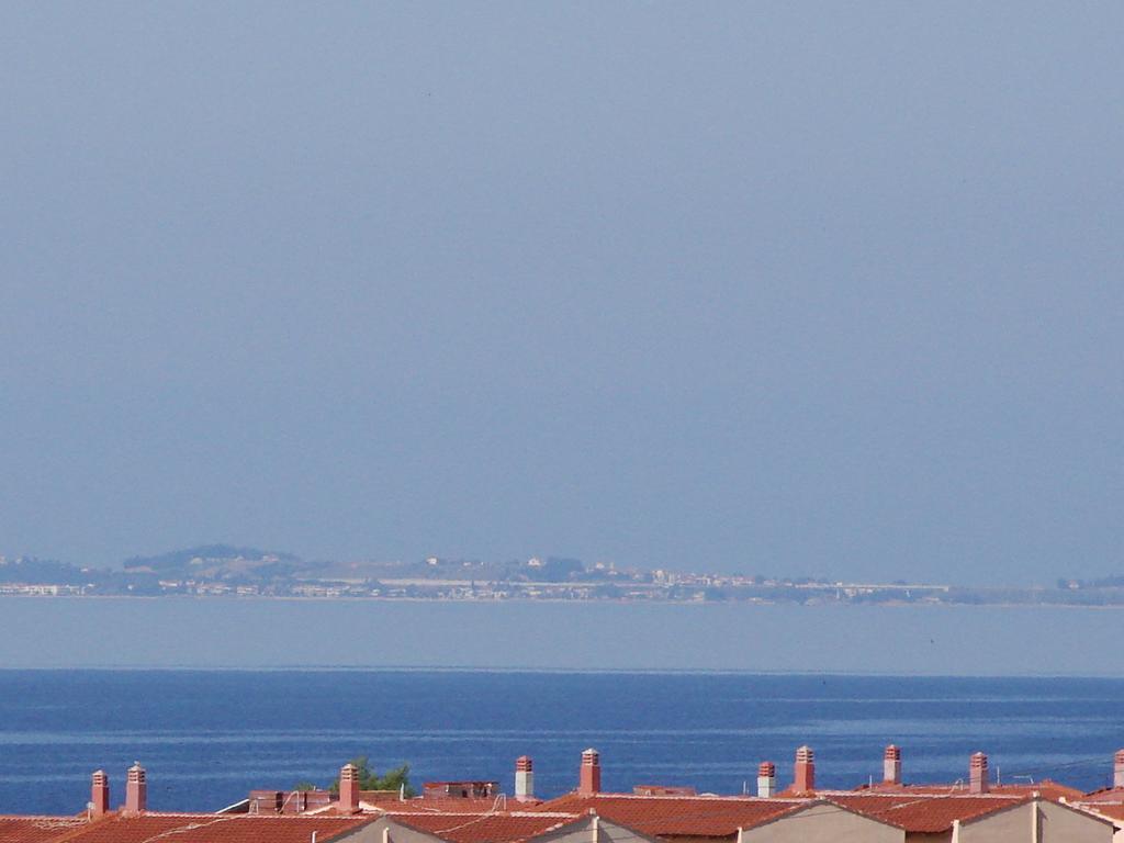 Karpetis A Paradise Apartament Psakoudia