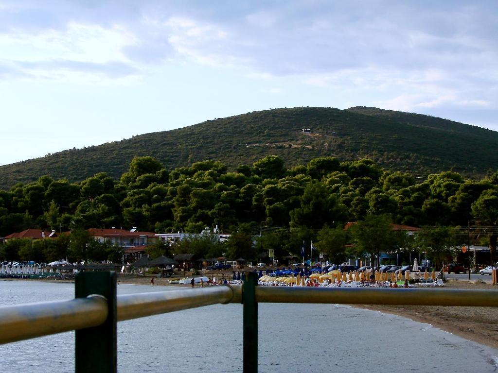Karpetis A Paradise Apartament *