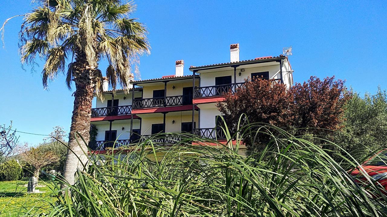 Apartament Karpetis A Paradise *